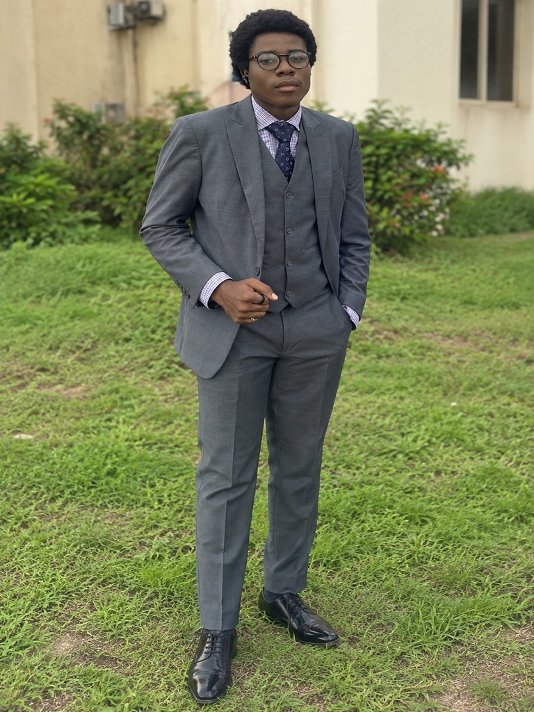 Obuvie Ajirioghene - Creative Director & UX Specialist